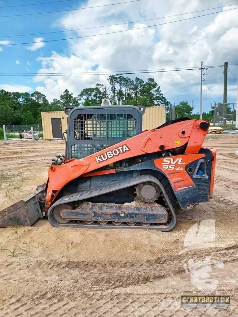 Kubota SVL 95-2 S Mini Pale Gommate