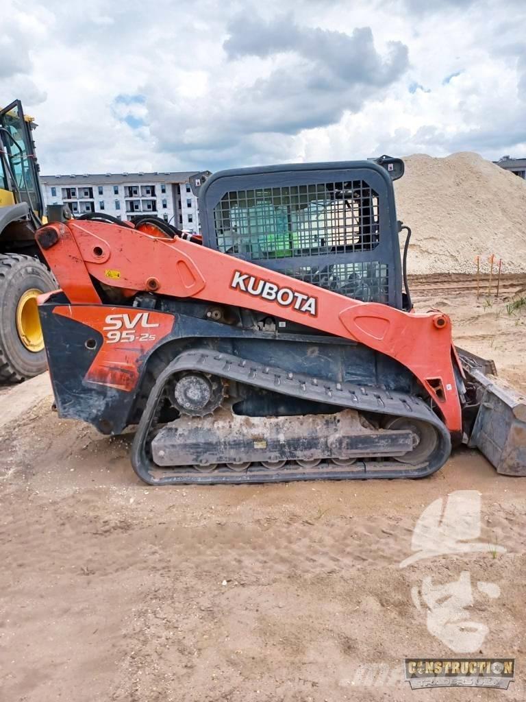 Kubota SVL 95-2 S Mini Pale Gommate