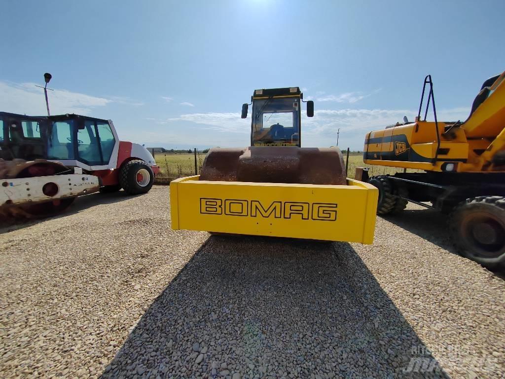 Bomag BW 225 D-3 Rulli a doppio tamburo