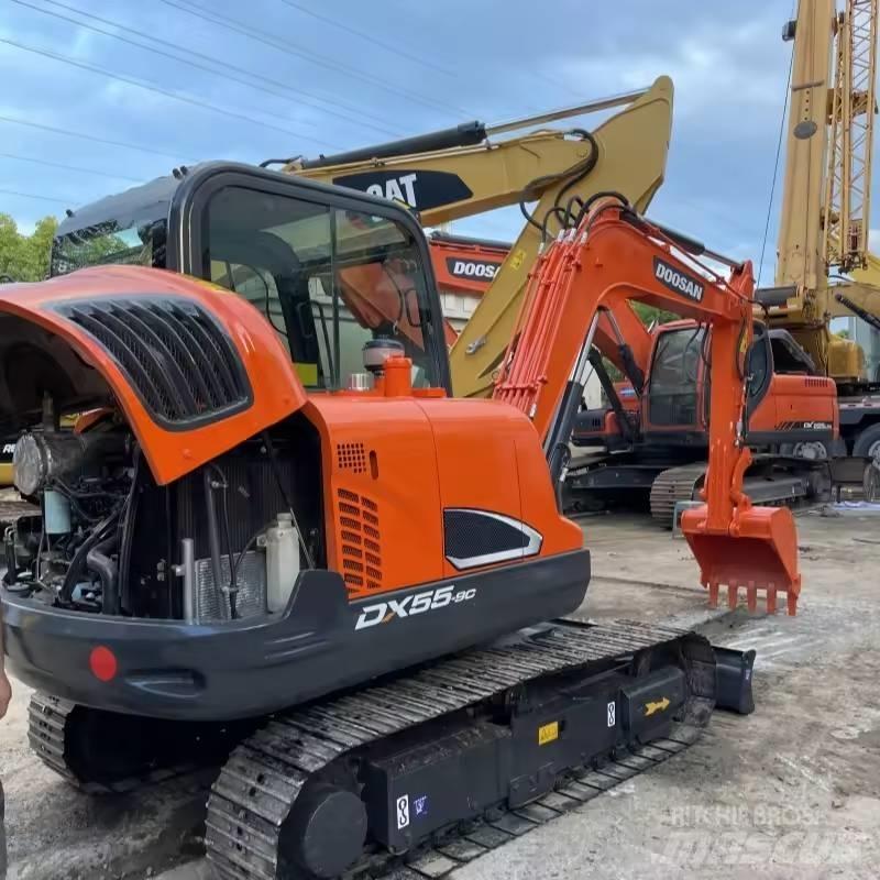 Doosan DX55 Escavatori cingolati