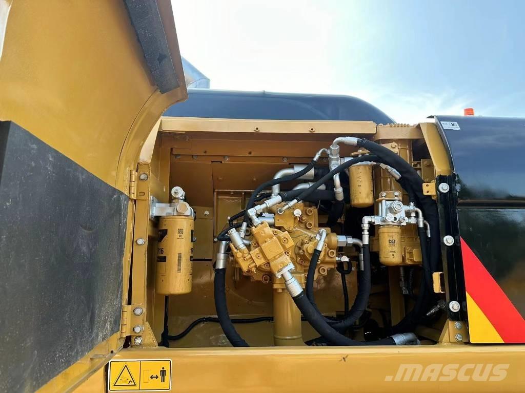 CAT 330D Escavatori cingolati