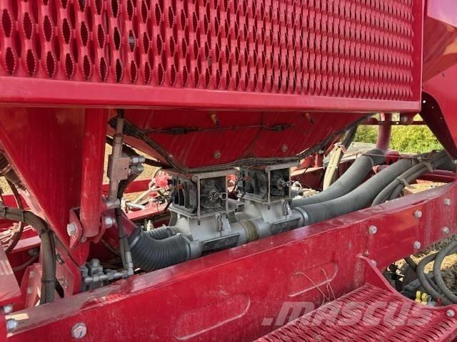 Horsch pronto 6 NT Perforatrici