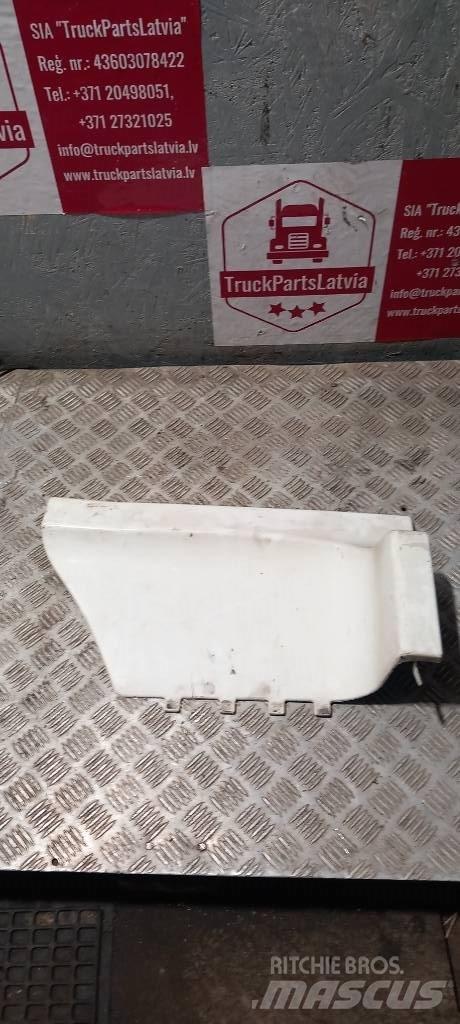 Scania 94 D.   1390074 Cabine e interni