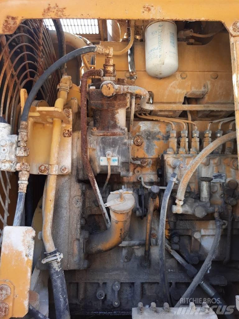 Komatsu WA500 Pale gommate
