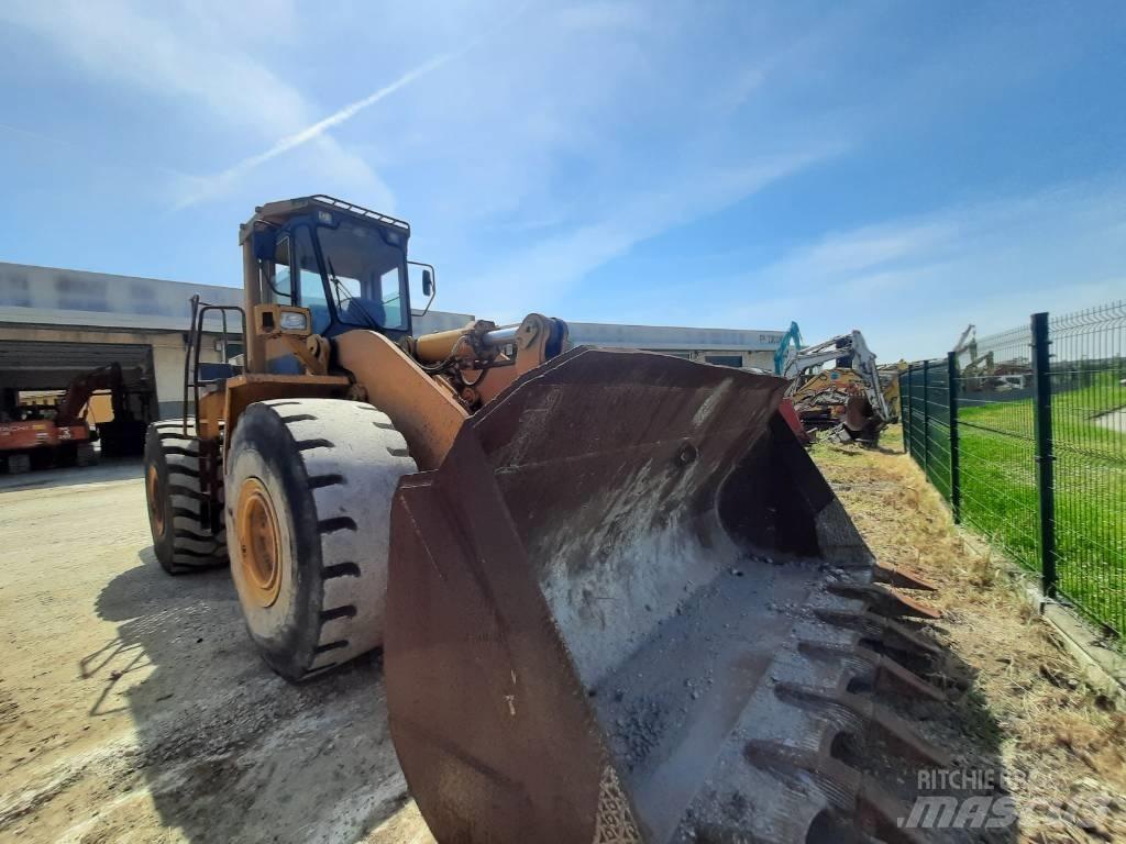 Komatsu WA500 Pale gommate