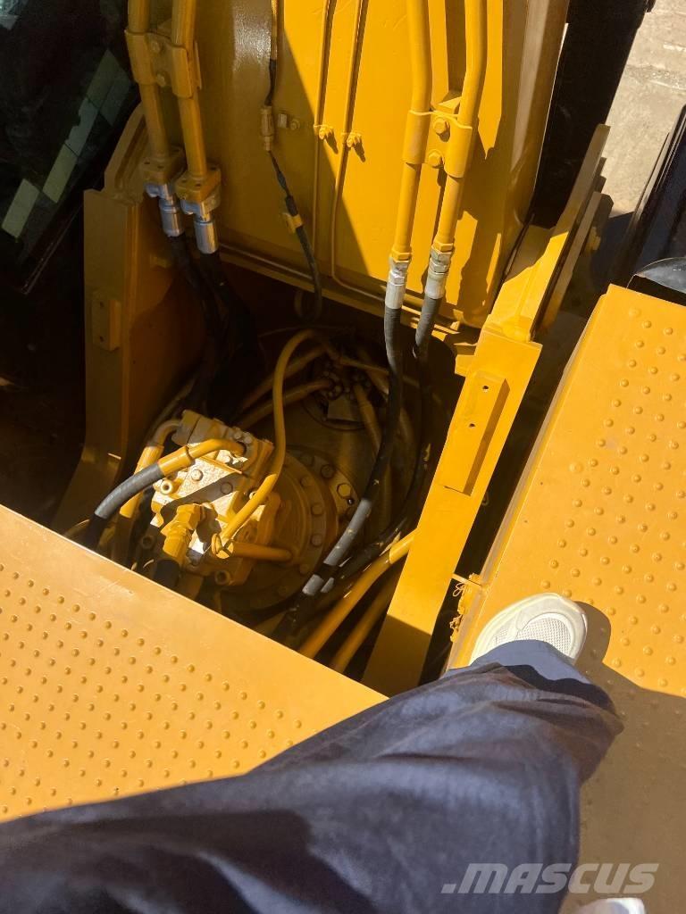 CAT 325D Escavatori cingolati