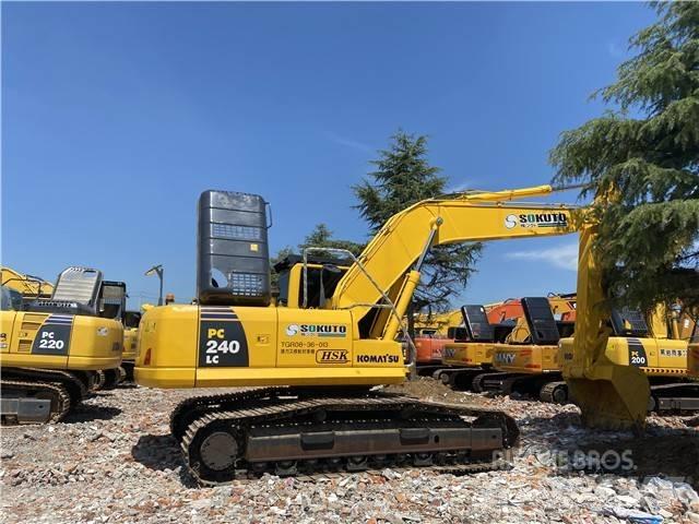 Komatsu PC240-8 Escavatori cingolati
