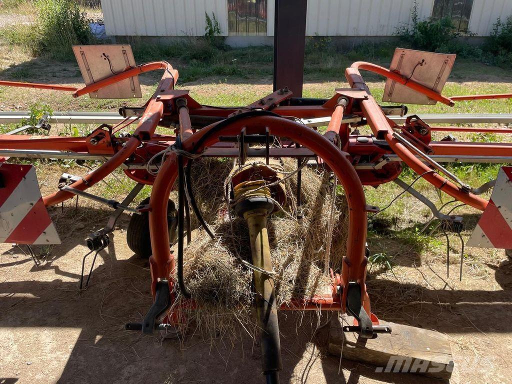 Fella TH 800 Ranghinatori