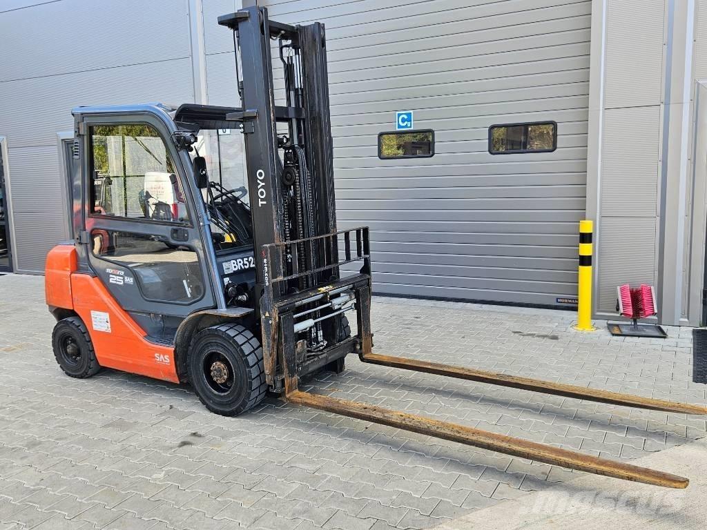 Toyota 8FDF25 Carrelli elevatori diesel