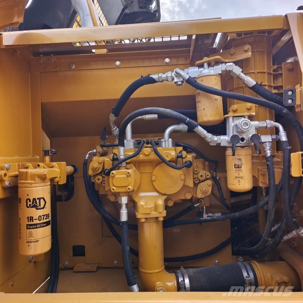 CAT 324 D2L Escavatori cingolati