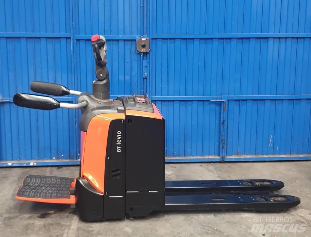 BT LPE 200 Carrelli elevatori bassi a piattaforma