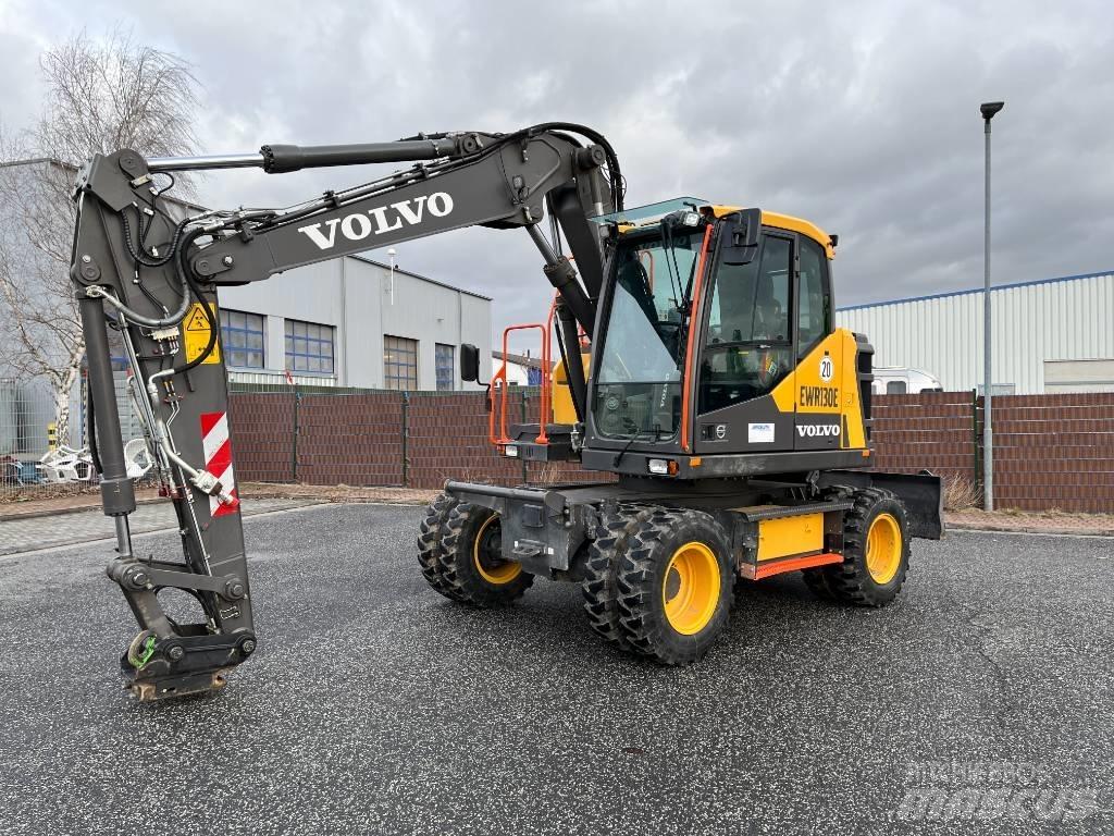 Volvo EWR130E Escavatori gommati