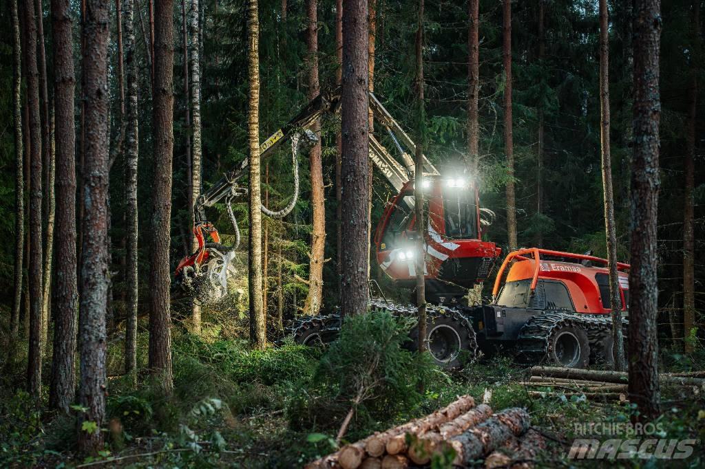 Komatsu 931XC Abbattitrici, Disboscatrici