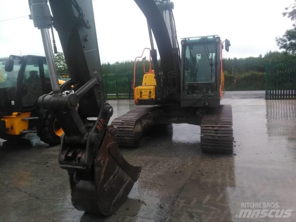 Volvo 210 C Escavatori cingolati