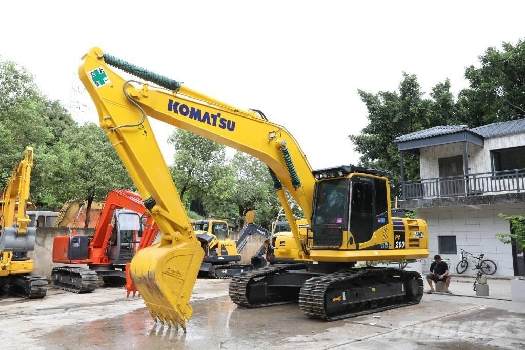 Komatsu PC 200-8 Miniescavatori