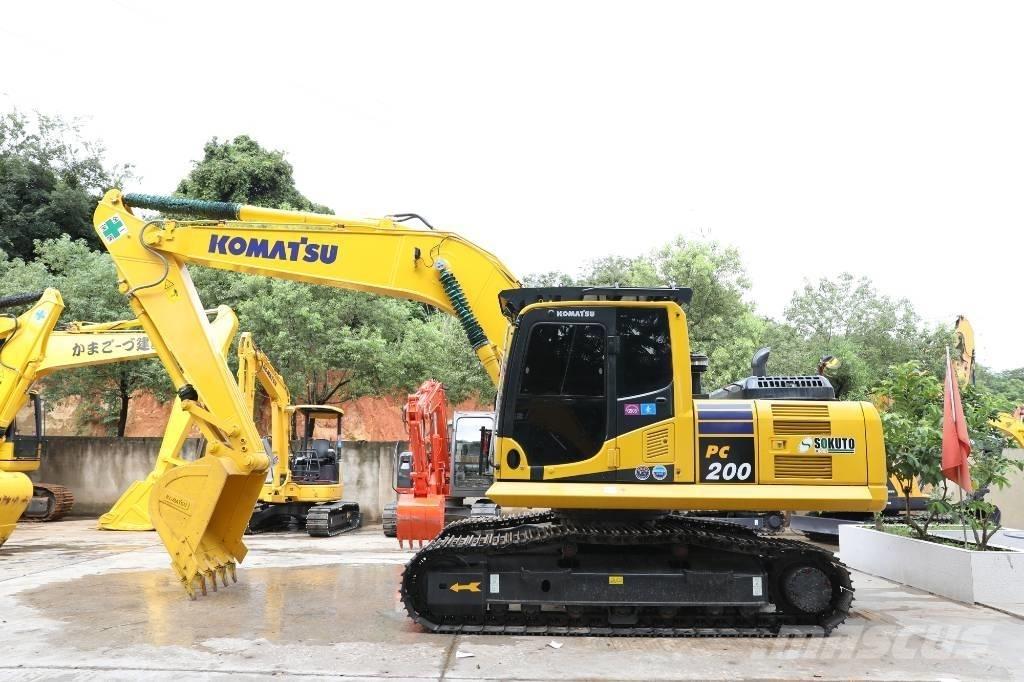 Komatsu PC 200-8 Miniescavatori