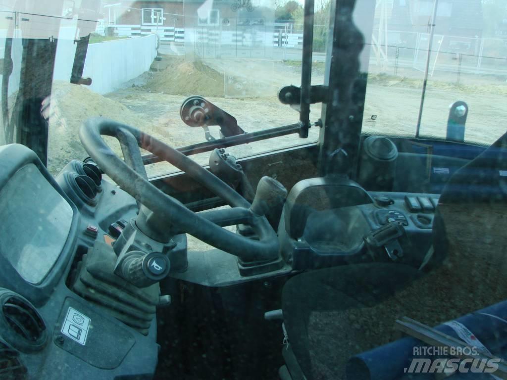 Kubota R 082 Pale gommate