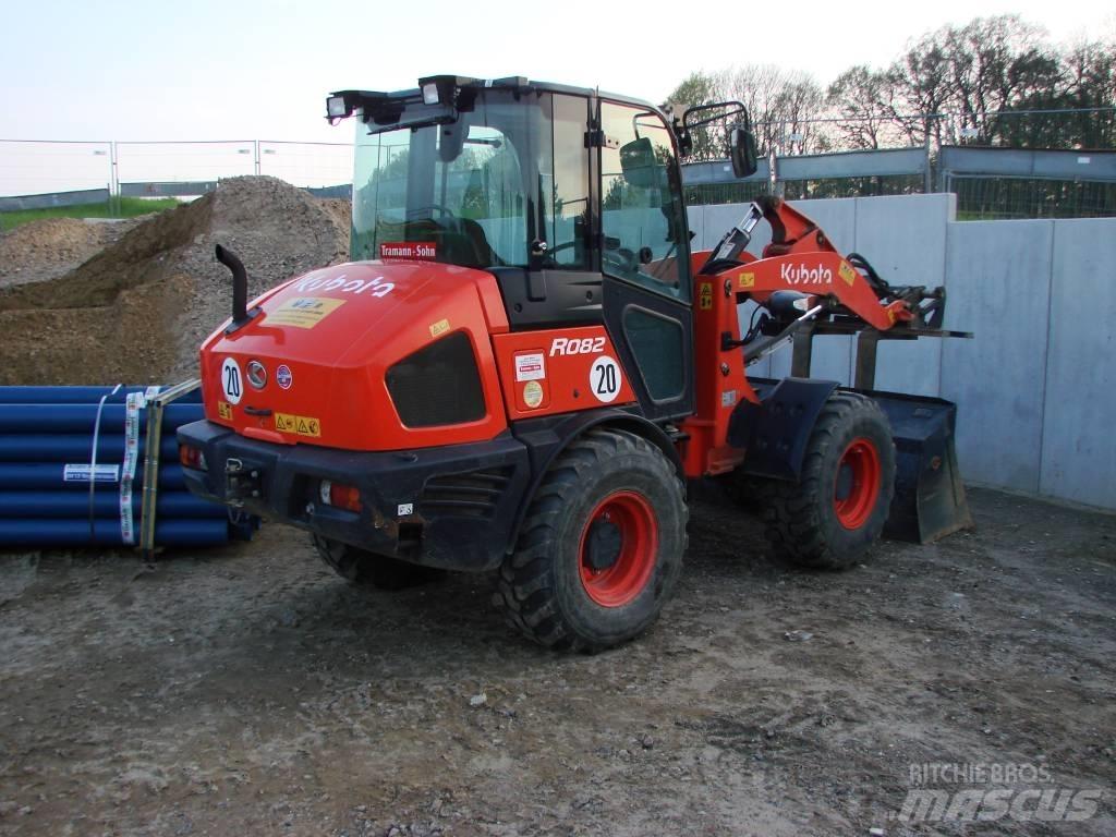 Kubota R 082 Pale gommate