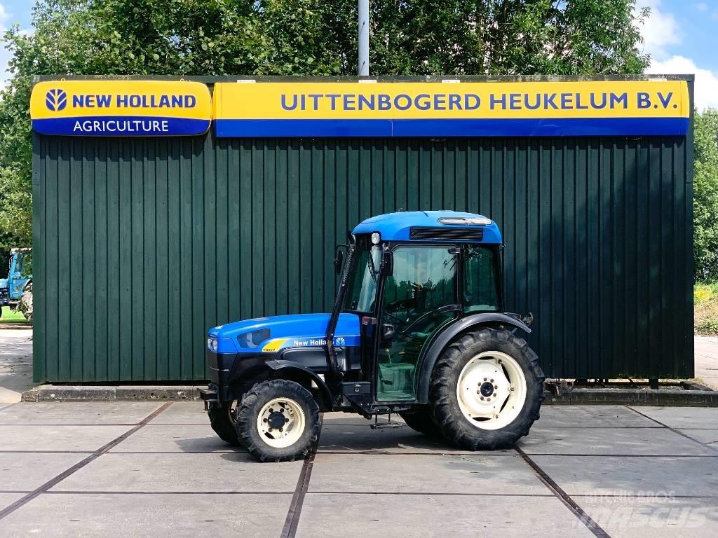 New Holland TN95VA Trattori