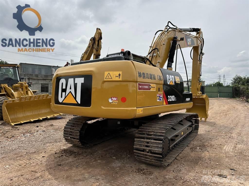 CAT 320 D 2 L Escavatori cingolati