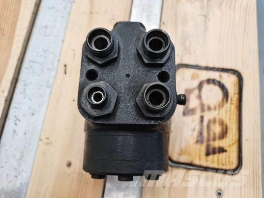 CAT TH 337 orbitrol Componenti idrauliche