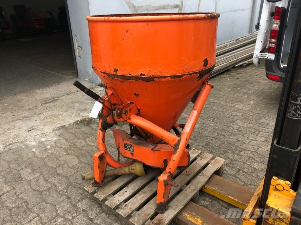 Stoll KSZ 35 Attrezzature per trattori compatti