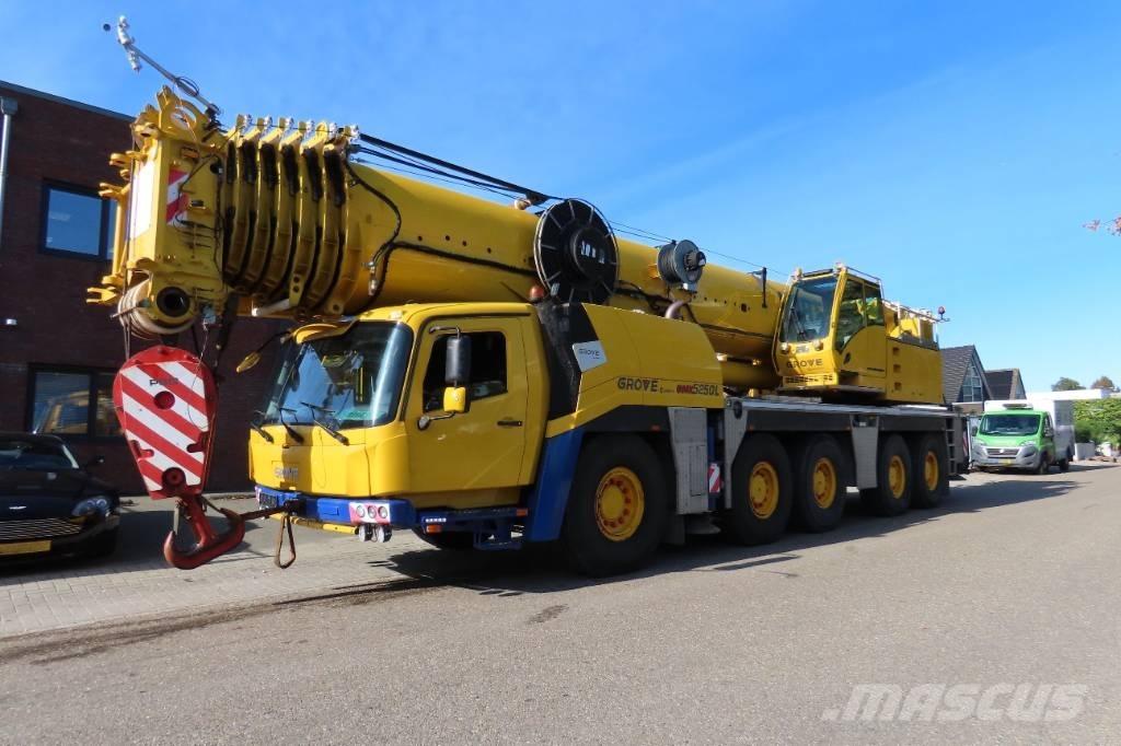 Grove GMK 5250 L Gru per tutti i terreni