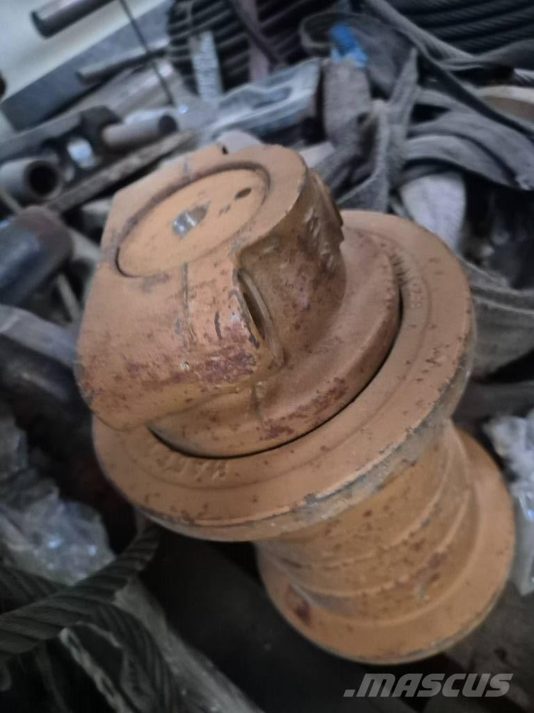 CAT D 6 Catene, cingoli e sottocarro