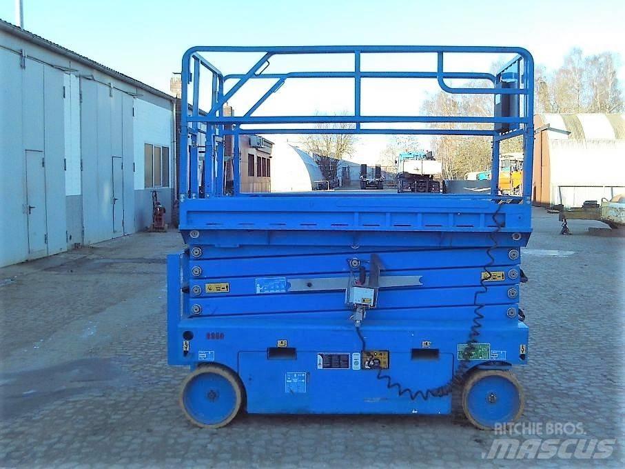 Airo X 12 EW Piattaforme a pantografo
