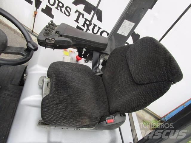 Nissan (Atlet) TX 15 Carrelli elevatori elettrici