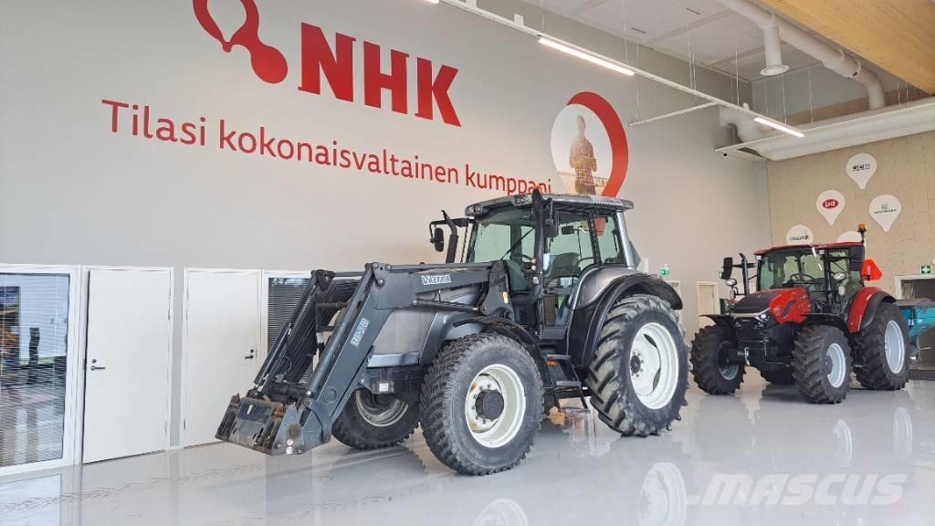 Valtra M 130 Trattori