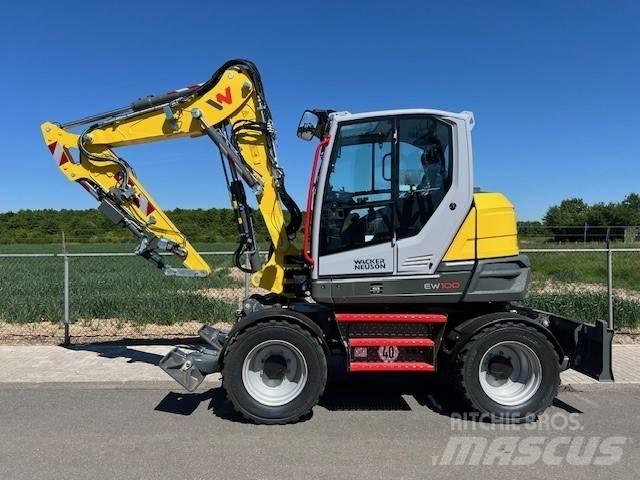 Wacker Neuson EW 100 Escavatori gommati