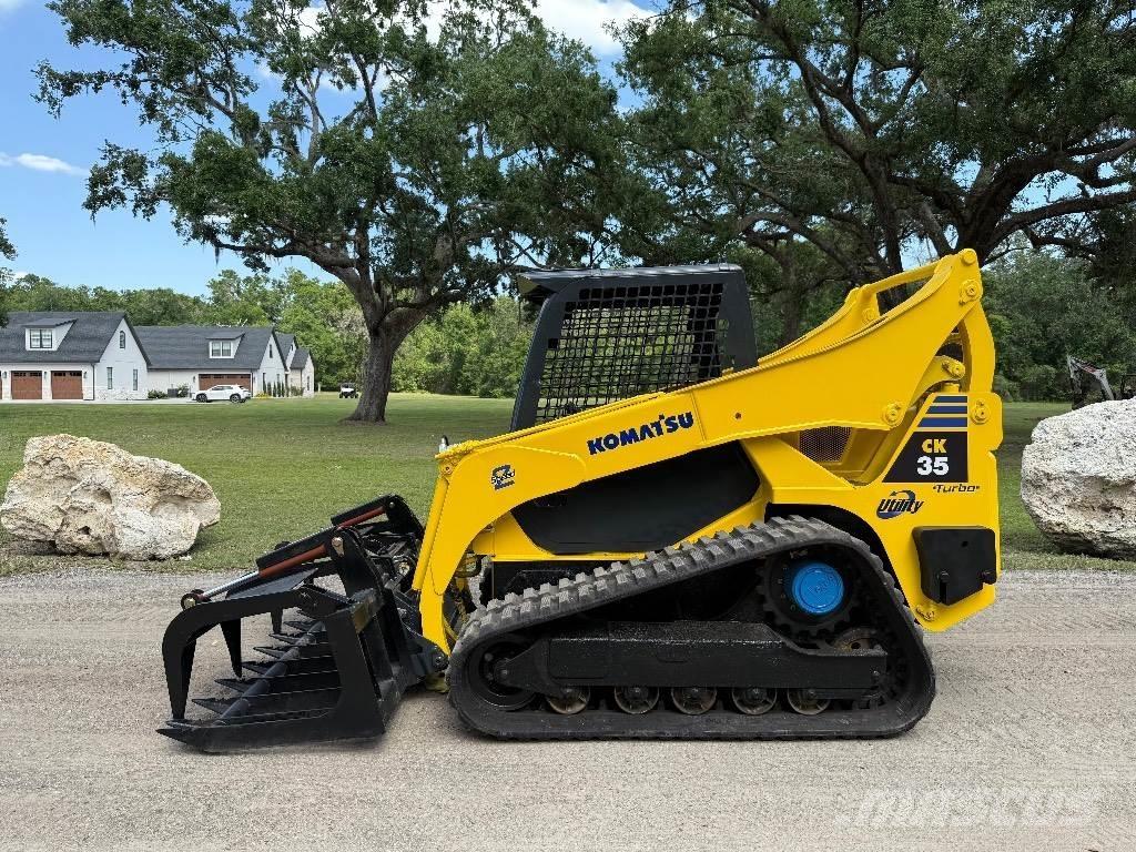 Komatsu CK 35-1 Mini Pale Gommate