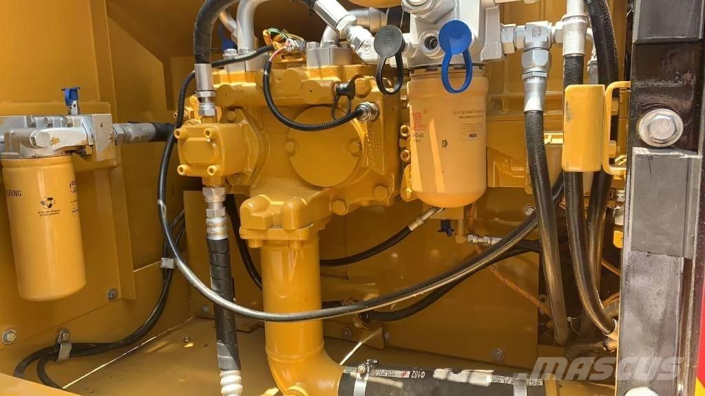 CAT 325 D L Escavatori cingolati
