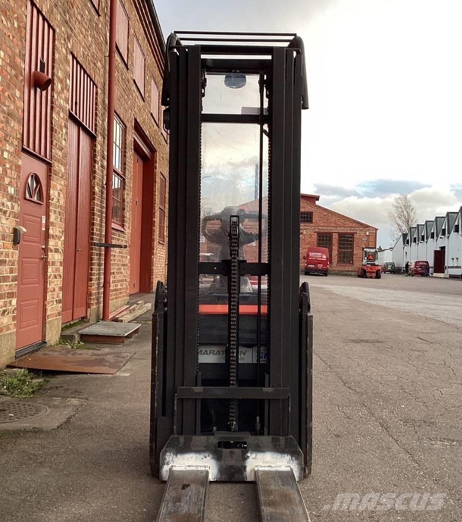 BT SPE 120 L Transpallet uomo a terra