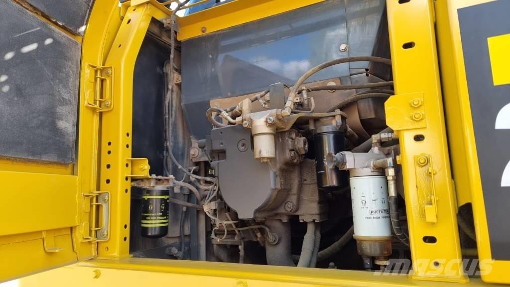 Komatsu PC 210 LC-11 Escavatori cingolati