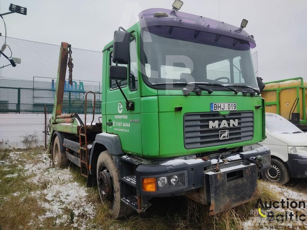 MAN 18.284 Camion con cassone scarrabile