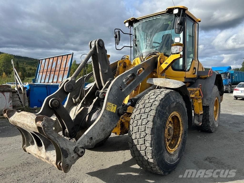 Volvo L 70 H Pale gommate