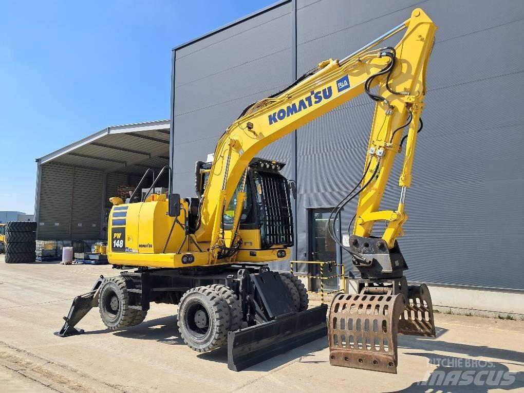 Komatsu PW148-10 Escavatori gommati