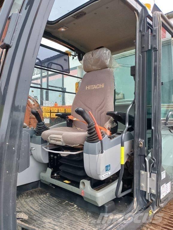 Hitachi ZX130 Escavatori cingolati