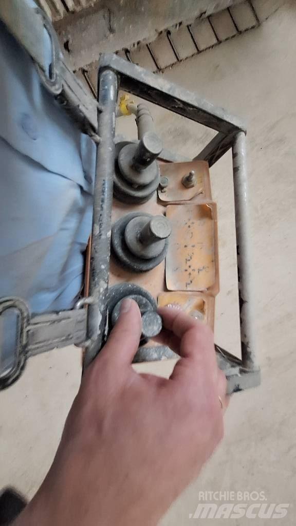 Aliva AL 302 Accessori per Calcestruzzo