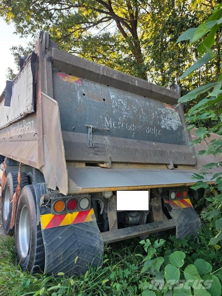 Mercedes-Benz 3951K Mini dumper