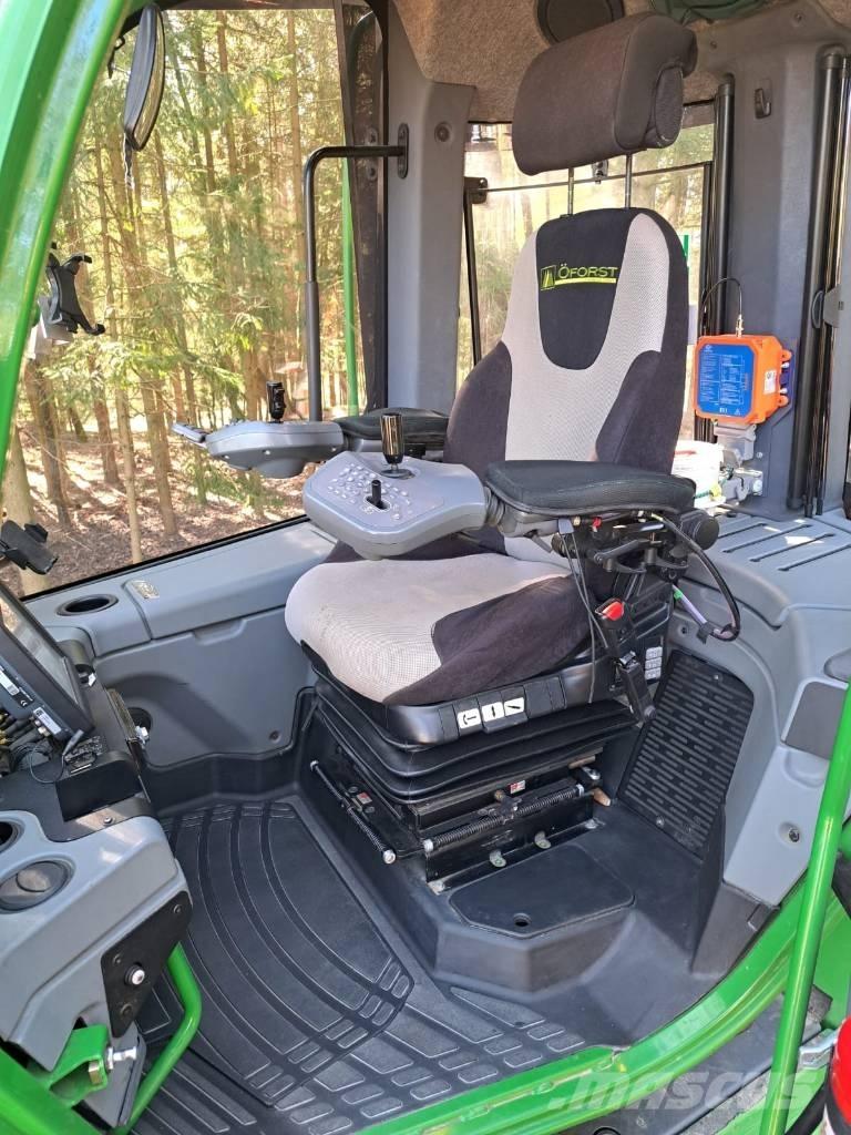 John Deere 1110 G Forwarder