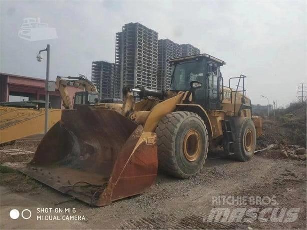 CAT 966L Pale gommate