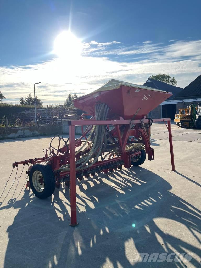 Lely Polymat Perforatrici