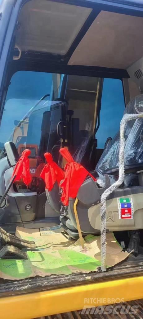 CAT 313D2GC Escavatori cingolati