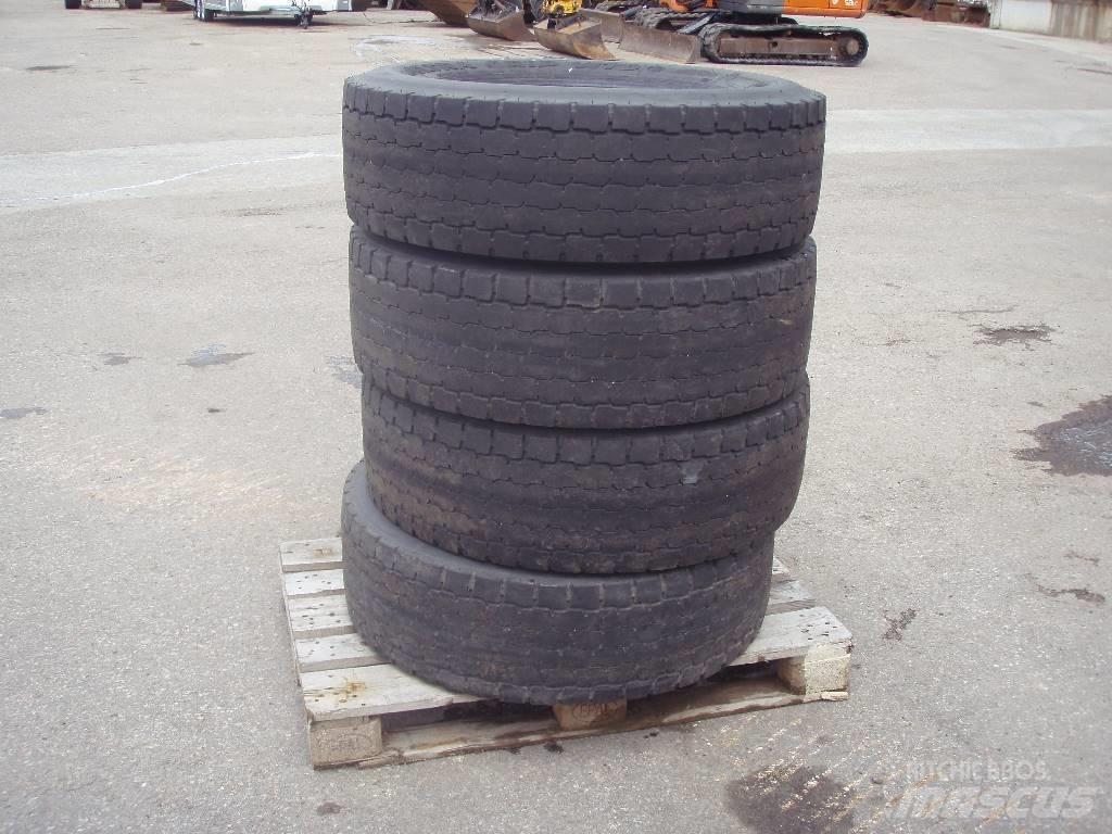 Goodyear 315/70-22,5 Pneumatici, ruote e cerchioni