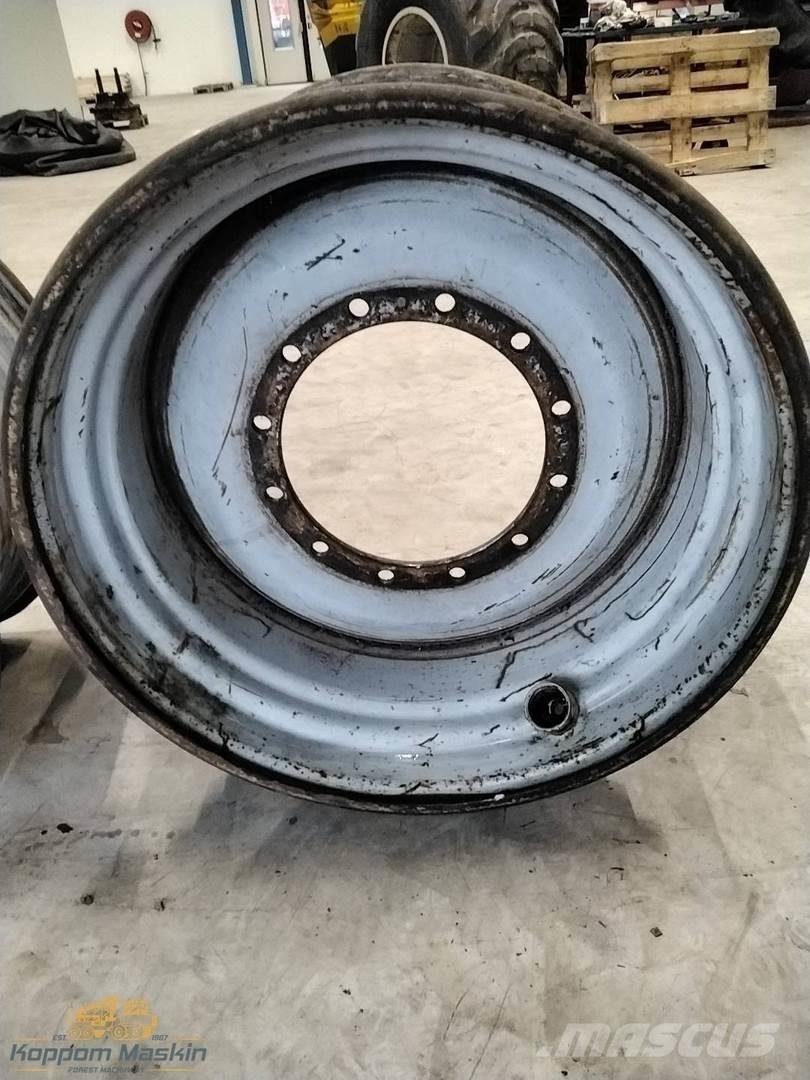 Valmet 901 20x34 Pneumatici, ruote e cerchioni