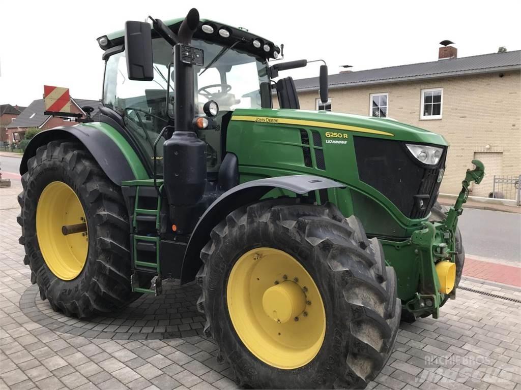 John Deere 6250R Trattori