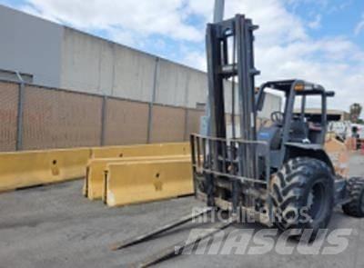 CASE 586H Elevatore per esterni